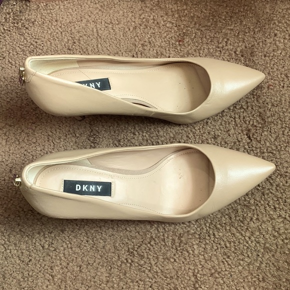 DKNY Pump Heels in Nude size‎ US8 - Picture 1 of 3
